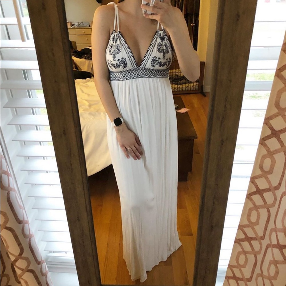 Lulu’s maxi dress